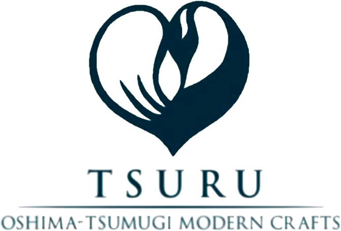 -TSURU- モダンに奄美大島の伝統工芸『大島紬』を身に着けられる様、更にきらびやかなレジンを施して大人かわいいピアスやイヤリングなどのアクセサリー、カバン、小物を販売しております。シェルやパールを組み合わせた【-TSURU-】ならではのオリジナル商品は、上品な大島紬をさりげなく取り入れることで、艶やかさを一層引き立たせてくれます。