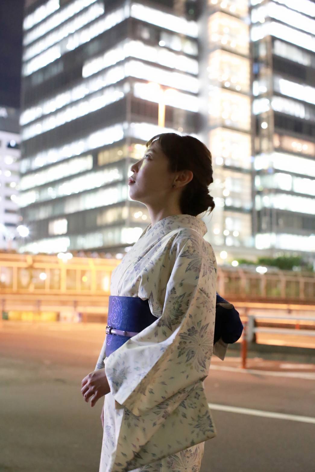 着物を着た女性