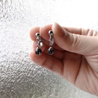 泥大島＊ピアス/イヤリング(球小)